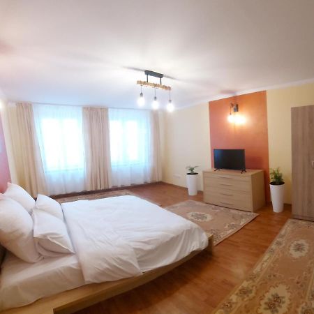 Vila Rhs Host Bistriţa Exteriér fotografie