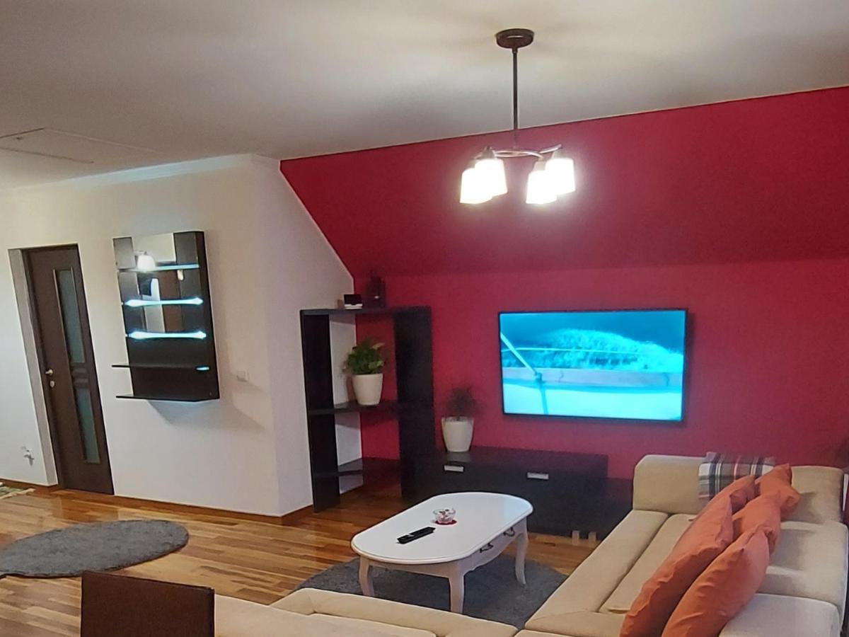Vila Rhs Host Bistriţa Exteriér fotografie