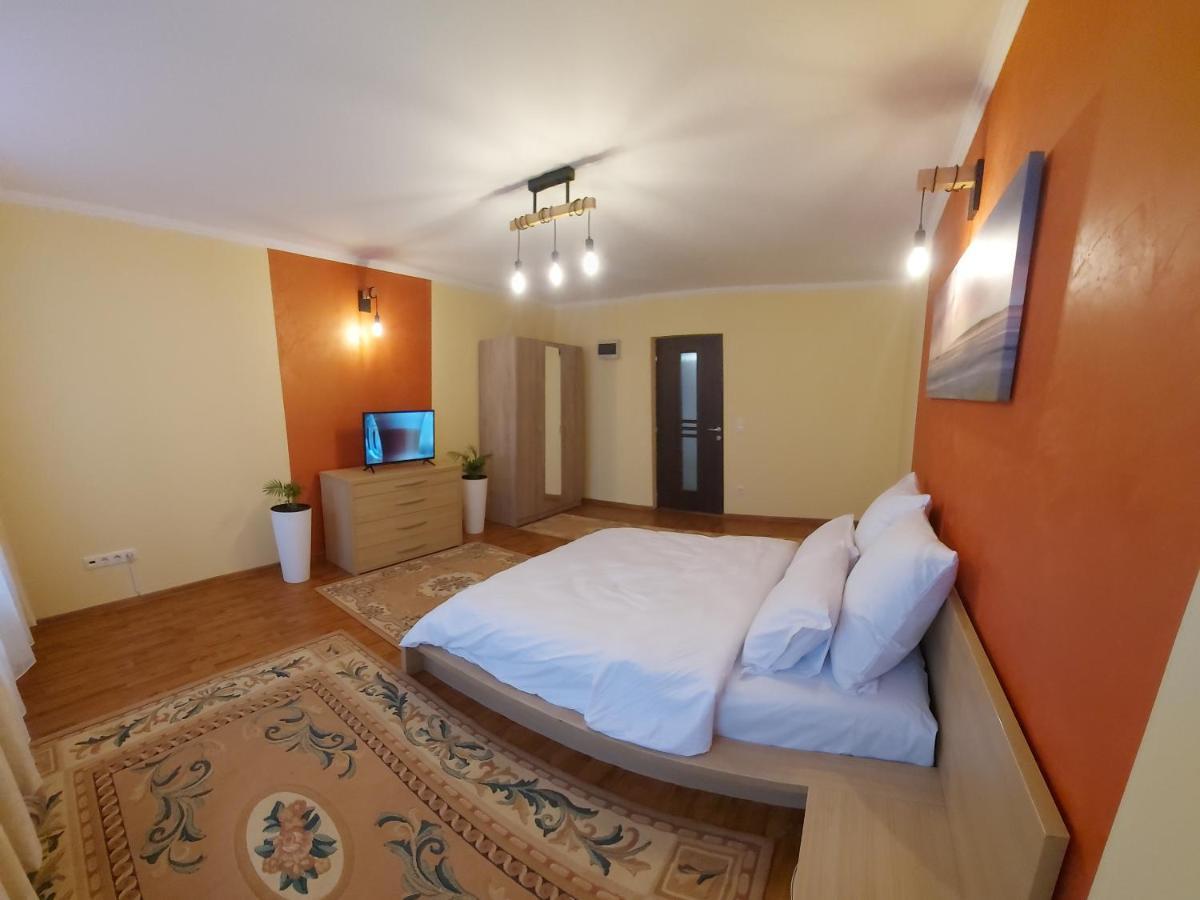 Vila Rhs Host Bistriţa Exteriér fotografie